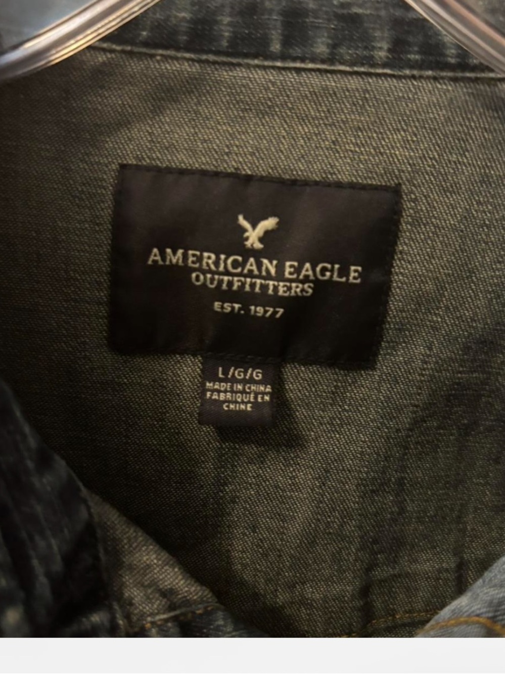 American Eagle Outfitters Ombré Washed Blue Denim Pearl Snap Shirt Western Boho - Picture 4 of 5